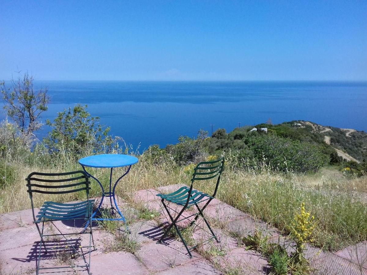 Ikarian Centre - Accommodation & Mountain Hiking Evdilos  Exterior foto