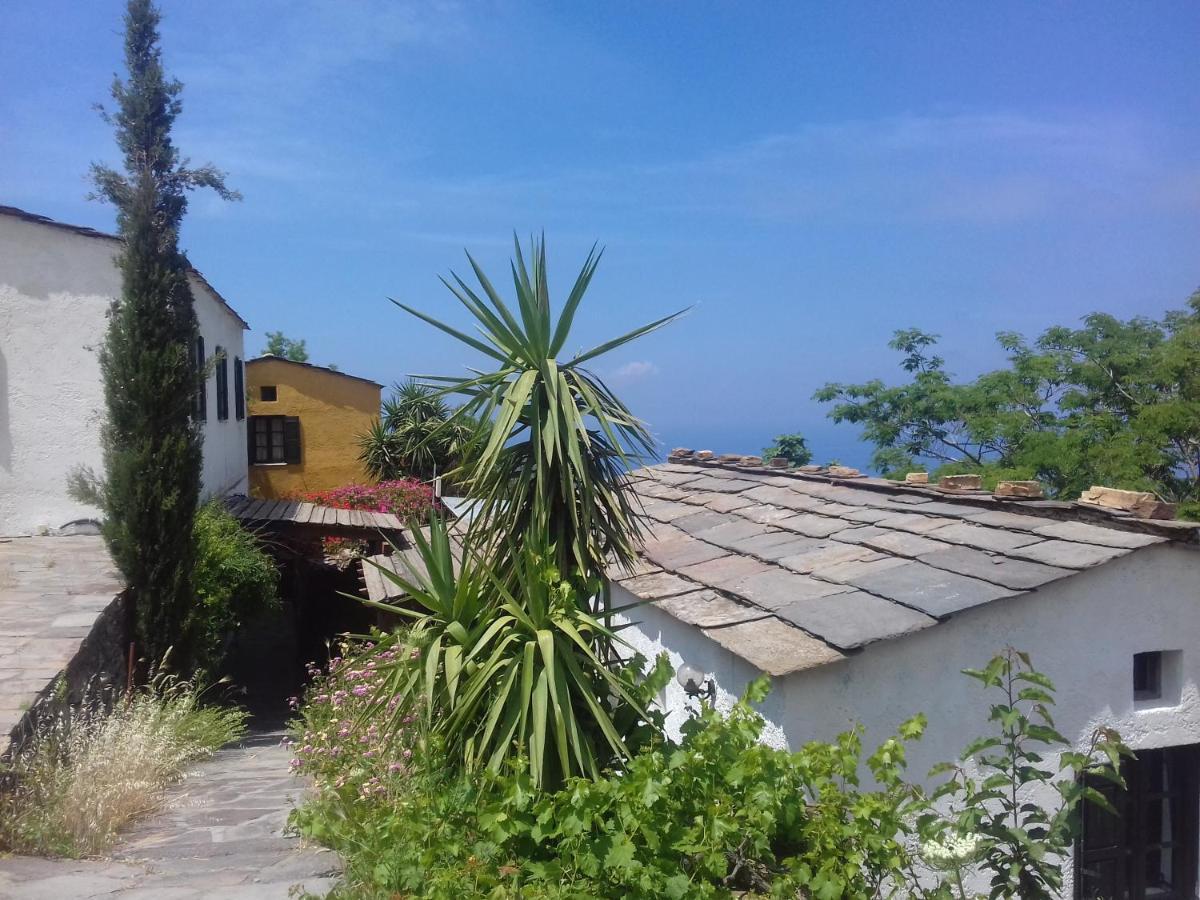 Ikarian Centre - Accommodation & Mountain Hiking Evdilos  Exterior foto
